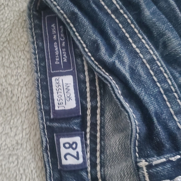 Miss Me Jean's size 28 - Picture 4 of 5